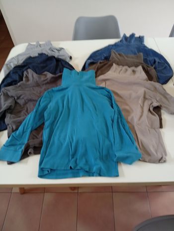 Lot de 7 sous pull 8 ans