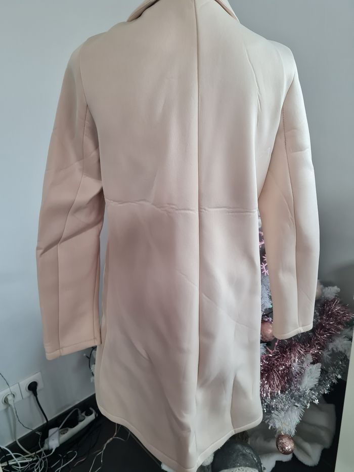 Joli manteau beige - photo numéro 3