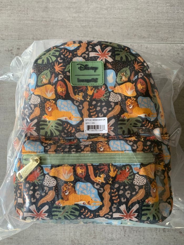Lot sac à dos et porte-monnaie Loungefly le roi lion - photo numéro 6