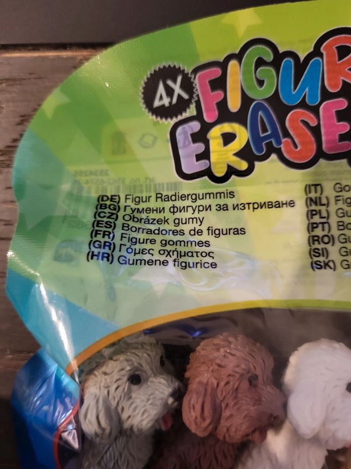 Figurines chien en gomme ! - photo numéro 4