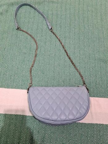 Sac à main demi-lune en bleu - Pimkie