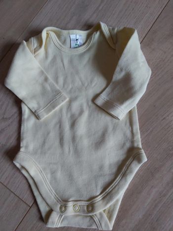 Bodie mixte garçon/fille Disney 0 mois en très bon état (78)