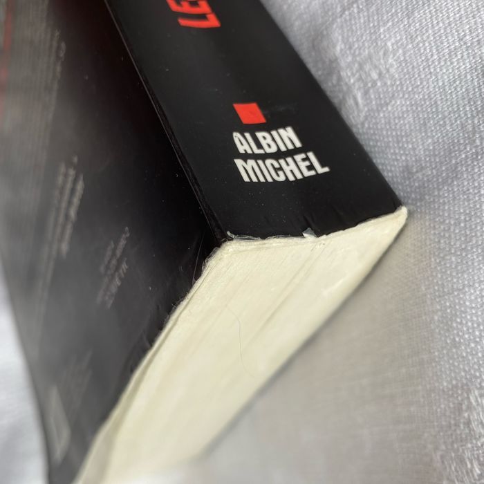 Livre roman les crimes de nos pères Asa Larsson Albin Michel - photo numéro 4