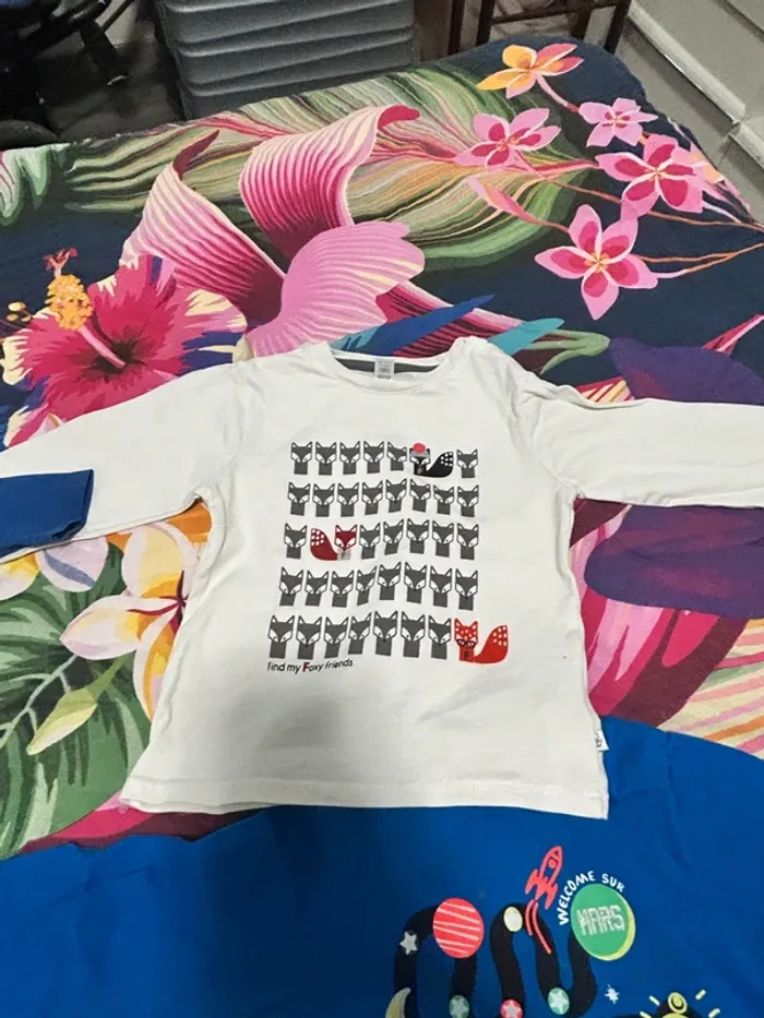 Lot de tee shirt - photo numéro 3