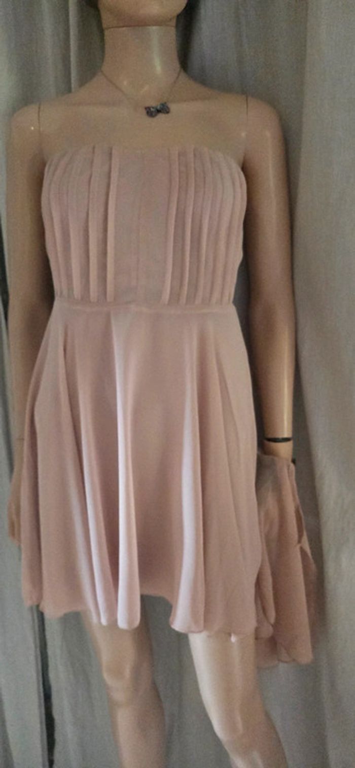 robe dégriffée rose poudré avec cape amovible Taille 36/S défauts - photo numéro 12
