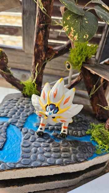 Super figurine Pokemon Nintendo solgaleo