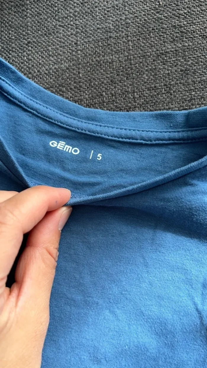 T-shirt bleu - photo numéro 2