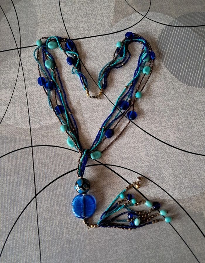 Collier long NEUF avec perles bleues vertes et dorées - photo numéro 4