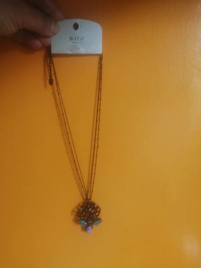 🌸Collier Acier noir avec Pendentif abeille "Ikita" neuf 🌸 - photo numéro 5