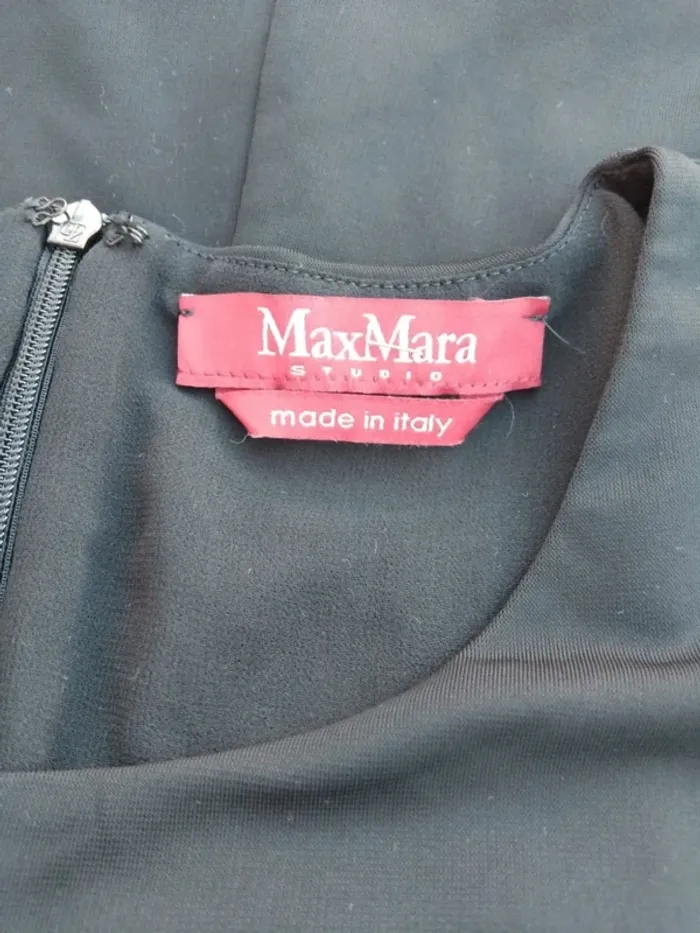 Tres belle petite robe noire Max Mara t38 - photo numéro 12