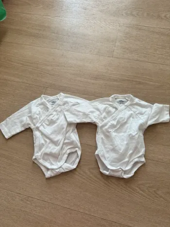 Bodies bébé lot de 2