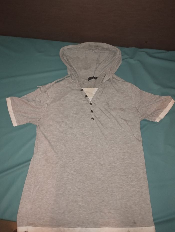 T-shirt capuche - photo numéro 2