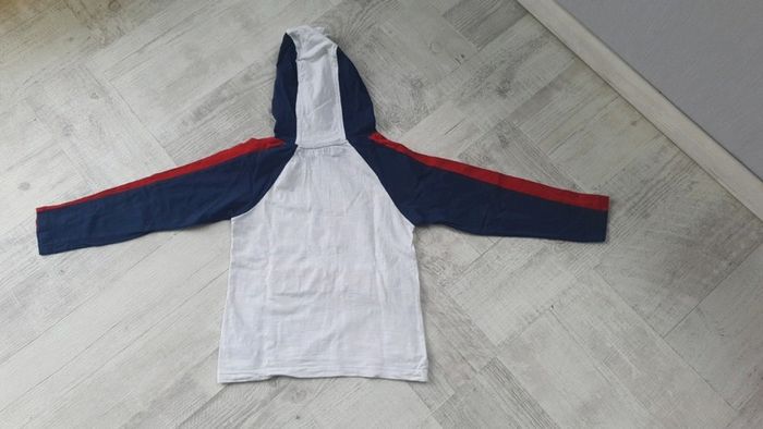 Tee-shirt manches longues Taille 8 ans - photo numéro 2