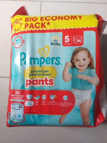 Couches pampers pants taille 6
