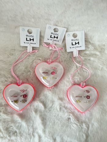 Lot 3 Coffrets cœur bijoux fantaisies comprenant 5 bagues ajustables Neuves