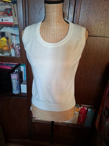 Pull sans manches S