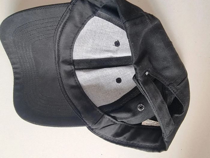 Casquette réglable taille unique neuve - photo numéro 5