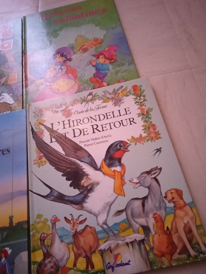 Vend lot de quatre livres  enfants - photo numéro 5