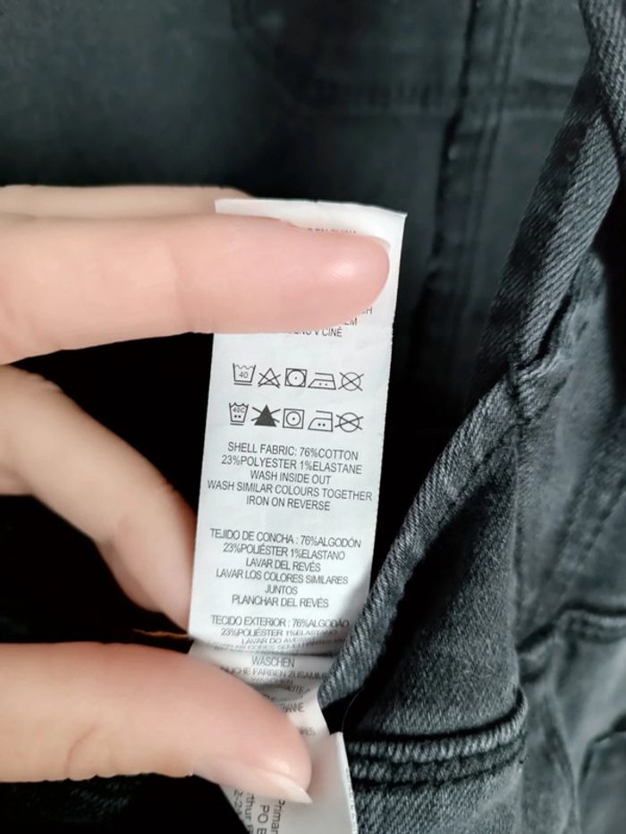 Salopette en jeans - photo numéro 4