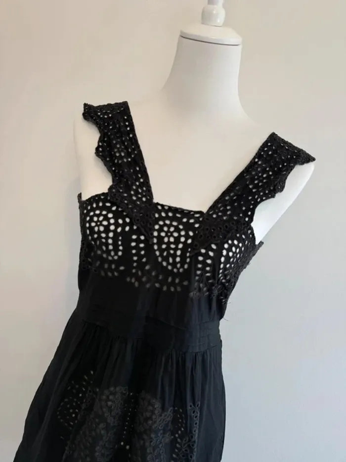 Magnifique robe The Kooples noire broderie anglaise taille M - photo numéro 3