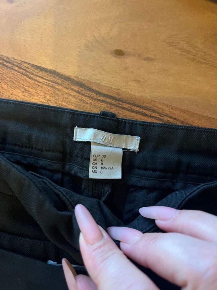 Deux pantalons de costume - photo numéro 2