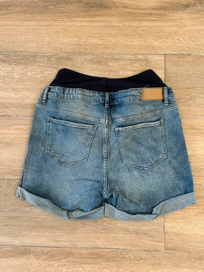 Short maternité H&M - photo numéro 3