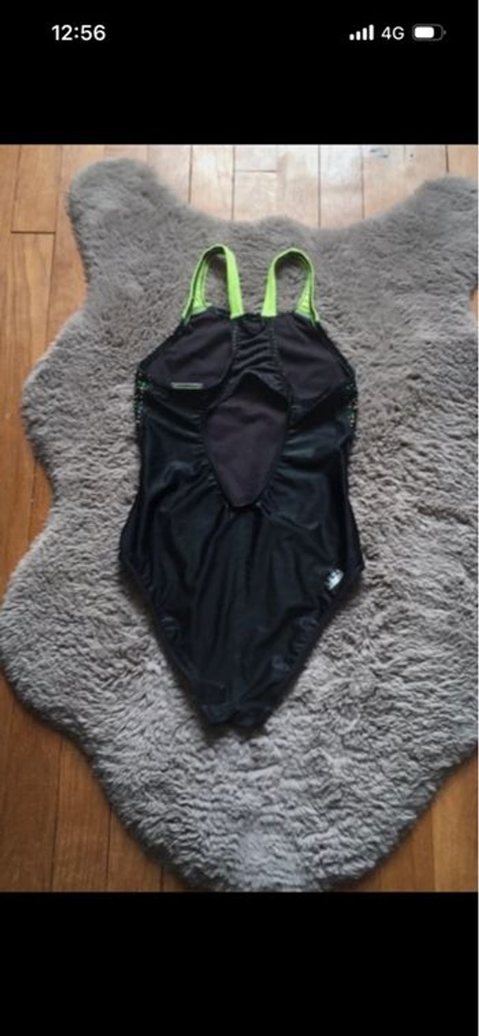 Maillot de bain une pièce - photo numéro 2