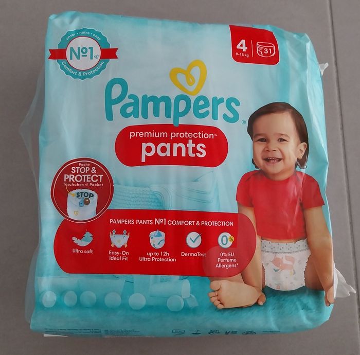 Couches pampers