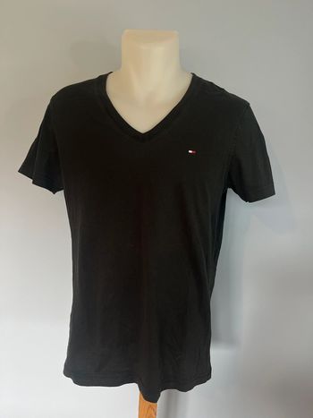 T-shirt Tommy Hilfiger homme – taille S – noir uni – manches courtes