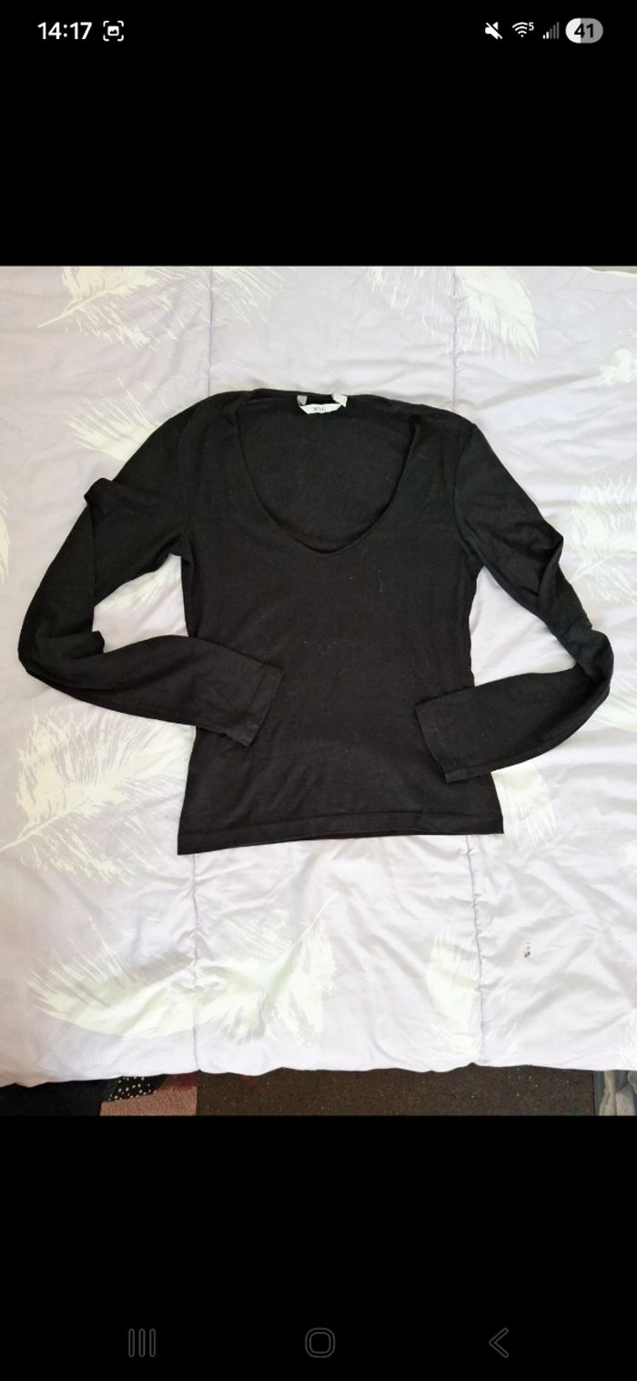 T-shirt noir - photo numéro 1