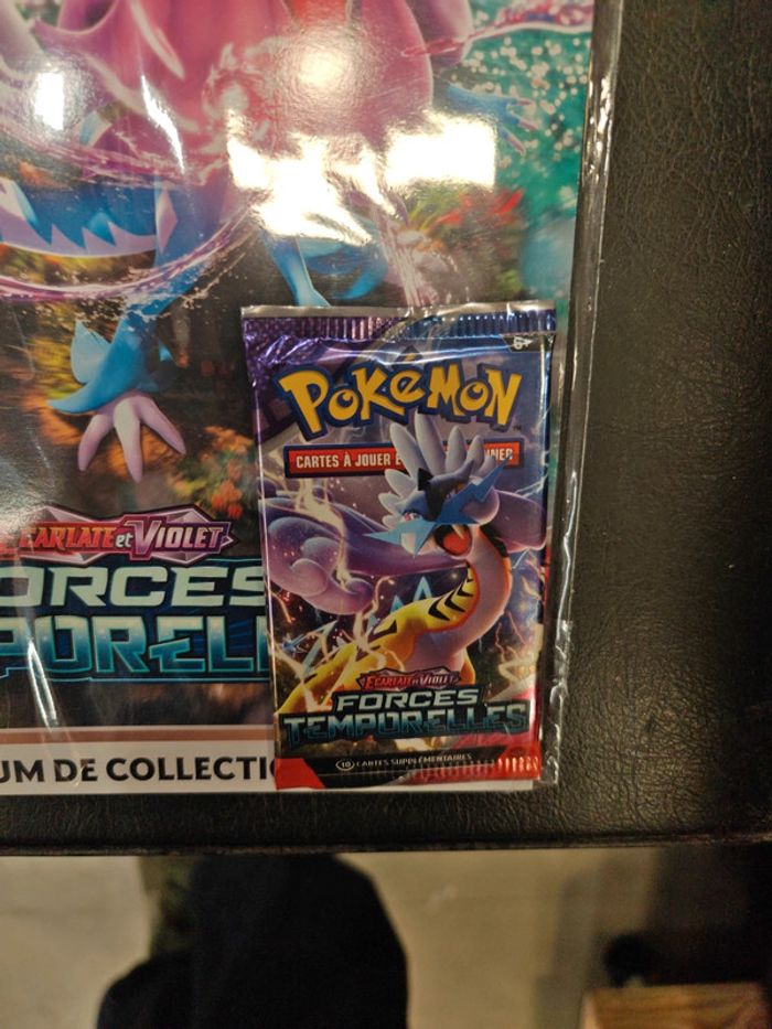 Pokémon / forces temporelles / kit de collection - photo numéro 2