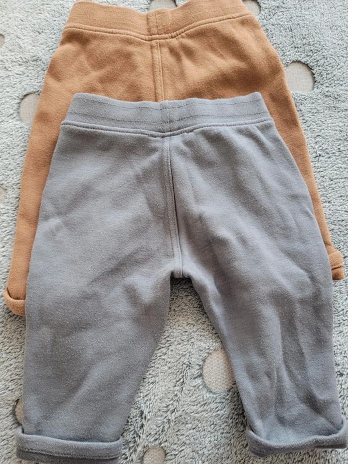 Lot de 2 pantalons 6 mois - photo numéro 3