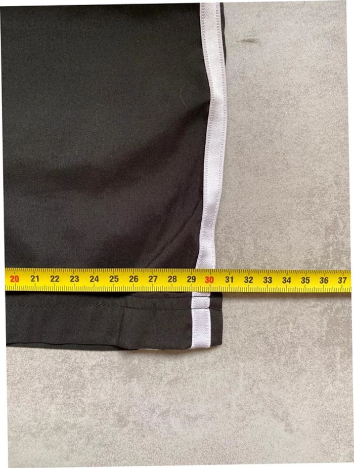 Short adidas noir femme taille 42 - photo numéro 4