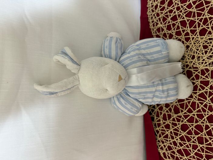 Peluche lapin TARTINE ET CHOCOLAT bleu blanc rayures - photo numéro 4