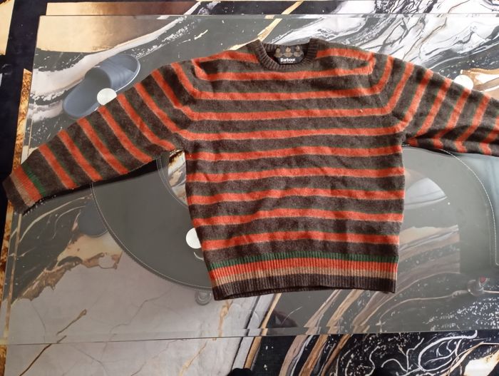 Pull barbour très bon état en laine d'agneau