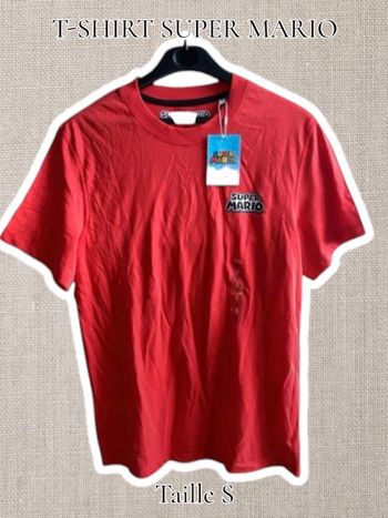 T-shirt rouge - super mario - Taille S - Neuf