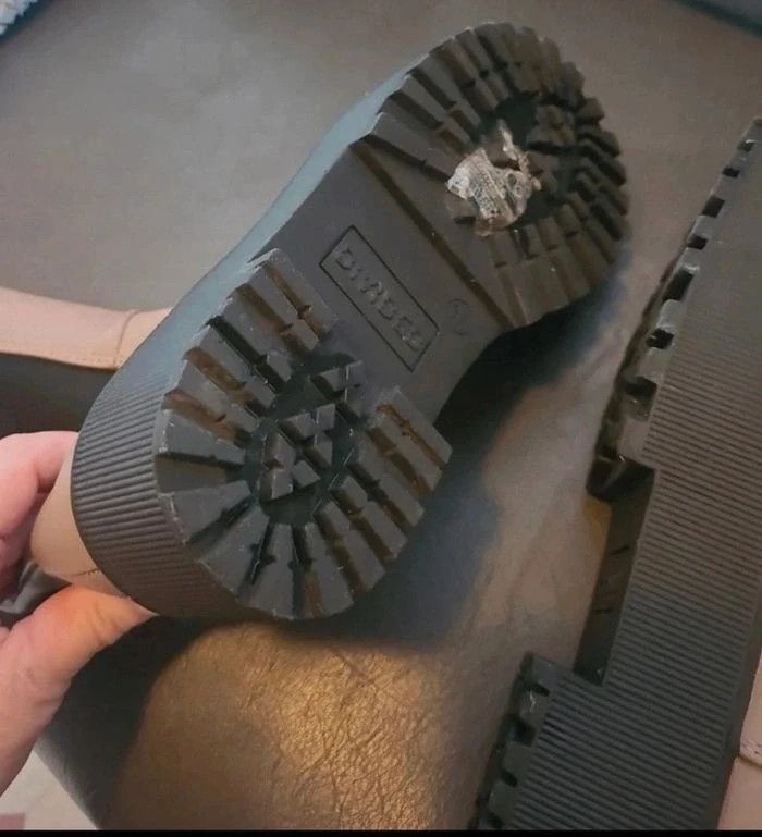 Bottines quasiment neuf taille 37 - photo numéro 9