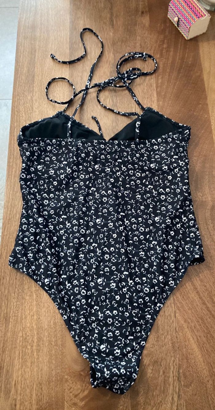 Maillot une pièce - photo numéro 3
