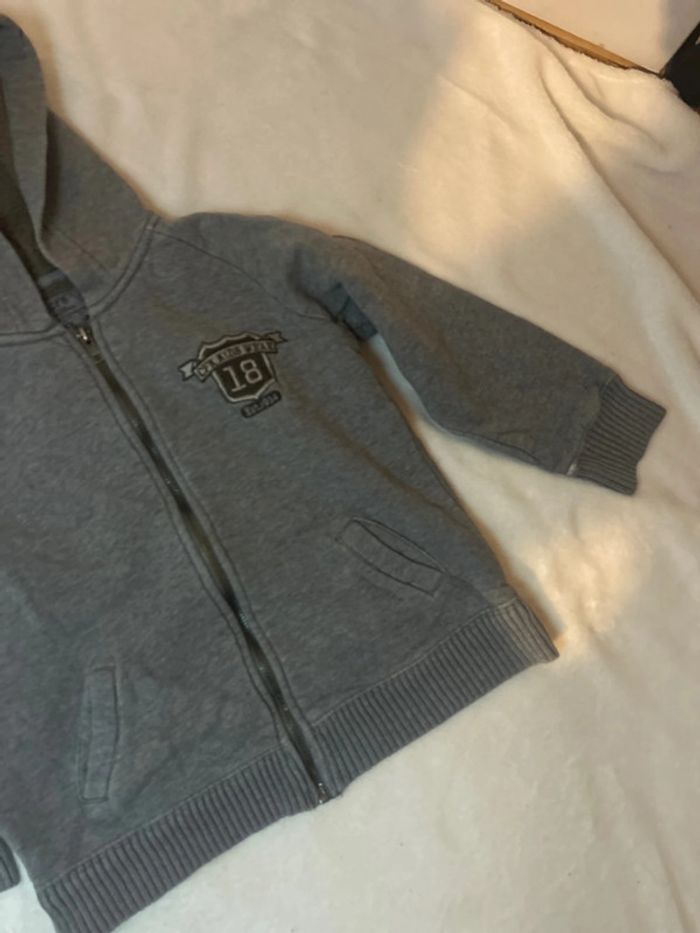 Gilet / pull garçons - photo numéro 3