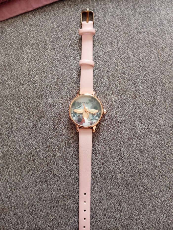 Montre Olivia Burton rose - photo numéro 3