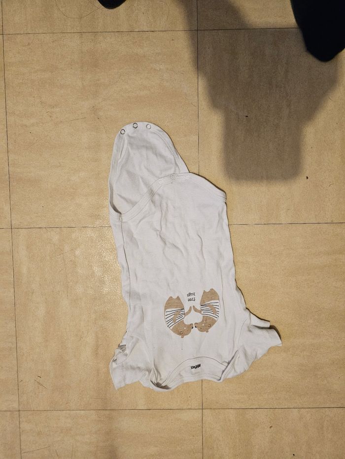 Vêtements bébé 18 mois - photo numéro 8