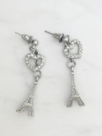 Boucles d'oreilles pendantes tour Eiffel argent