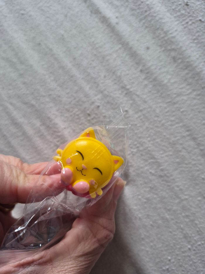 Figurine polochat gabby chat gabby et la maison magique - photo numéro 2