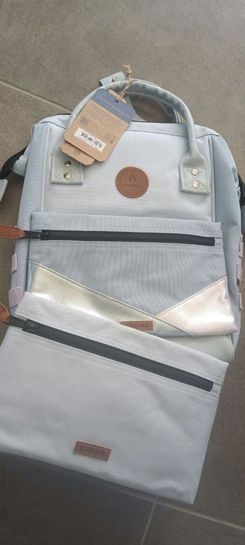 Sac neuf Small Cabaia 