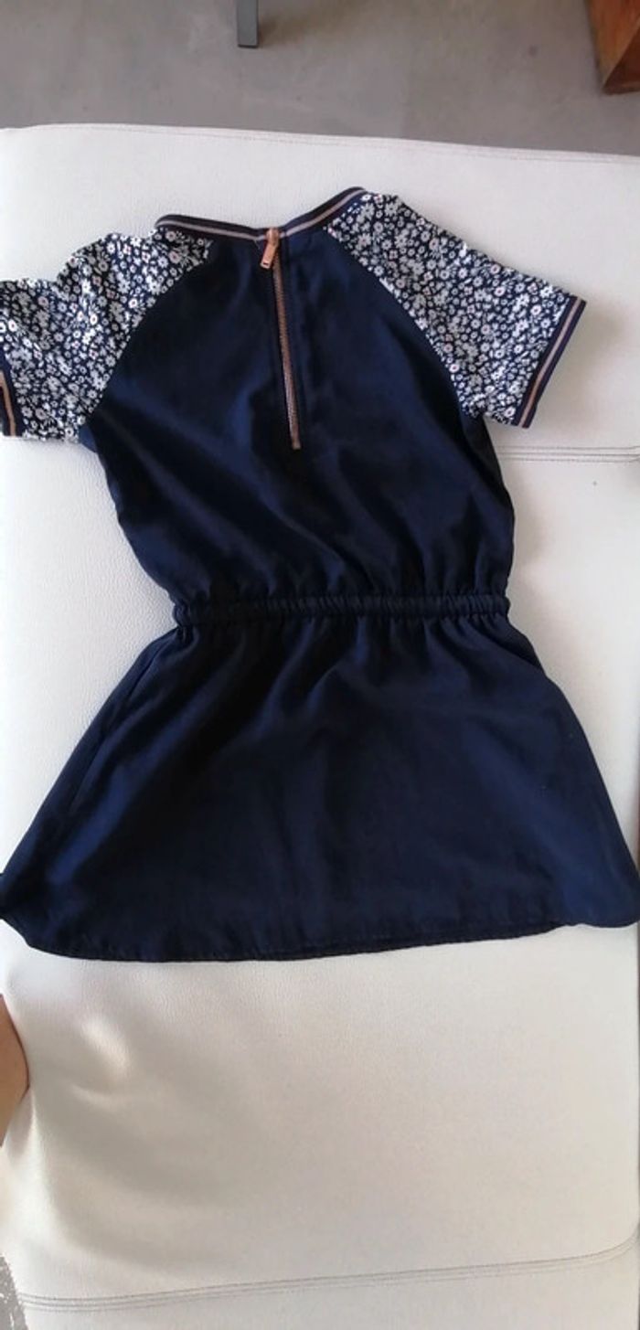 Robe bleue fluide - photo numéro 3