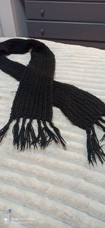 Echarpe noire en Laine