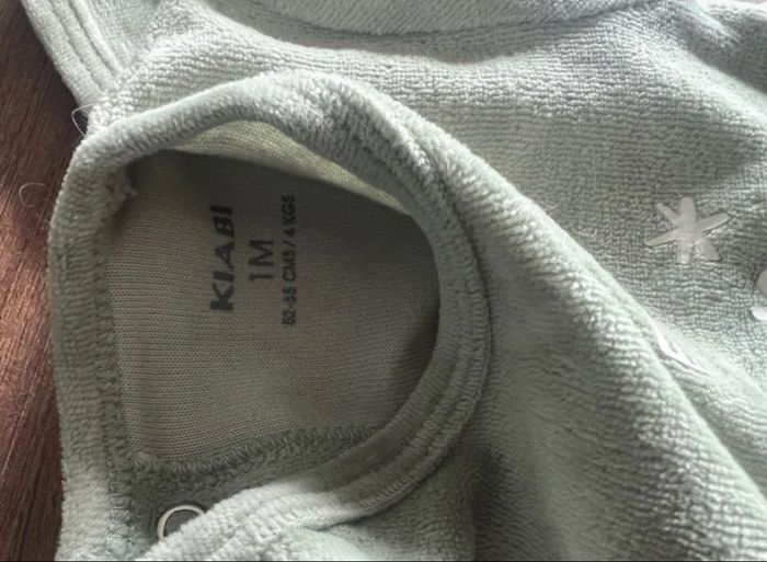 Pyjama velours 1 mois - photo numéro 2