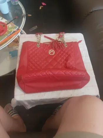 Grand sac à main rouge