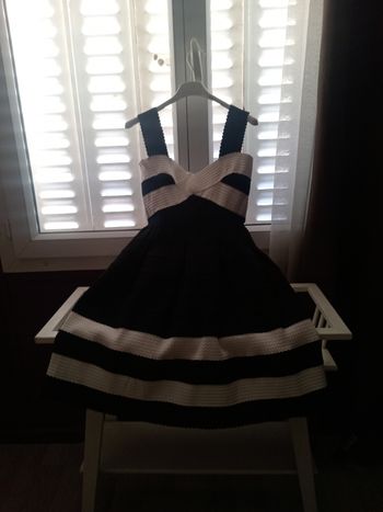 Robe épaisse noir et blanche 