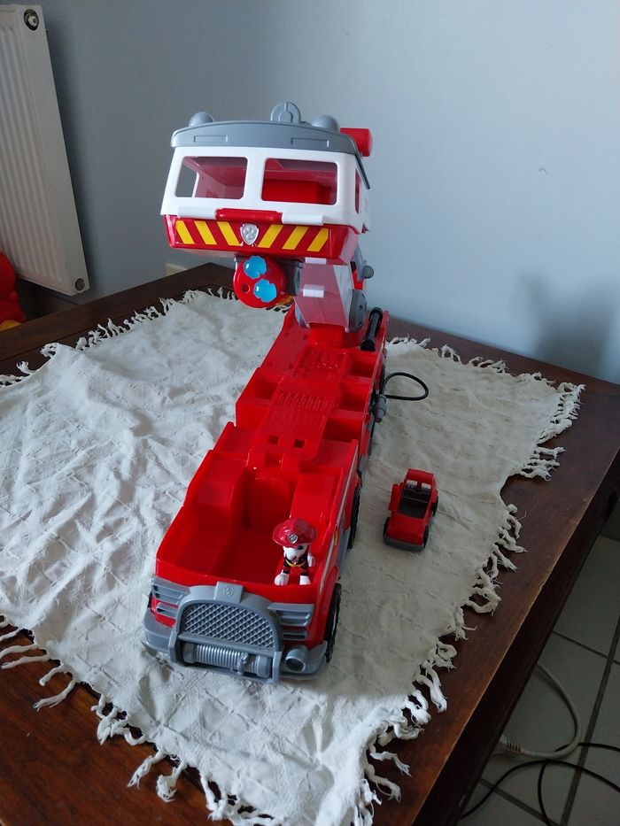 Gros camion pompier pat patrouille - photo numéro 3